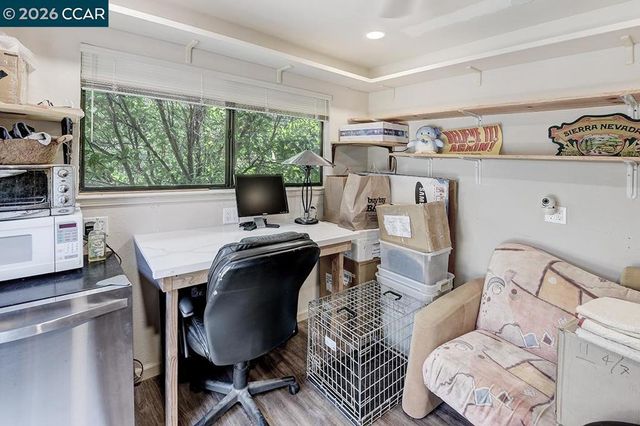 645 645 Keith Ct, Walnut Creek, CA 94597