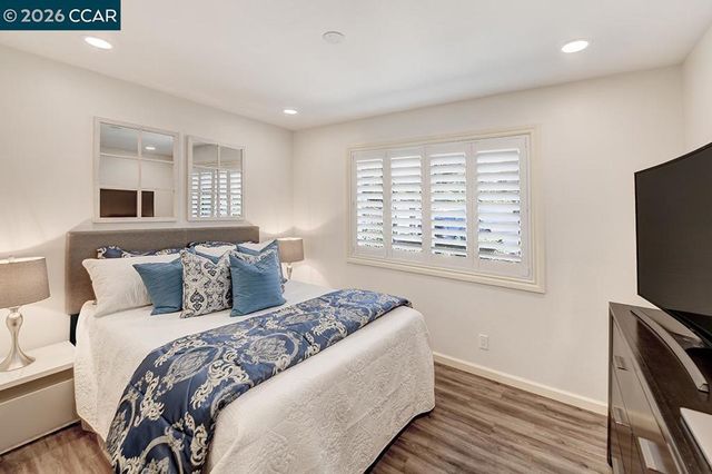 645 645 Keith Ct, Walnut Creek, CA 94597