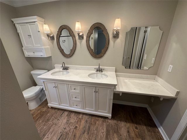 610 IRIS STREET, Altamonte Springs, FL 32714