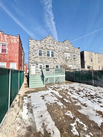 31 Chrome Avenue, Carteret, NJ 07008