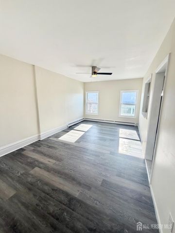 31 Chrome Avenue, Carteret, NJ 07008