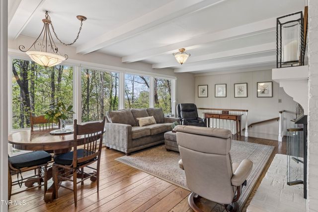 303 Hillside Road, Johnson City, TN 37601