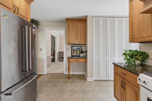 303 Hillside Road, Johnson City, TN 37601