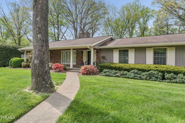 303 Hillside Road, Johnson City, TN 37601