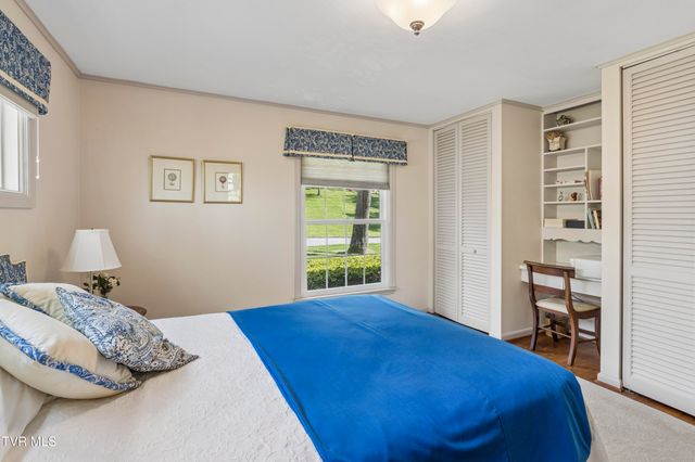 303 Hillside Road, Johnson City, TN 37601