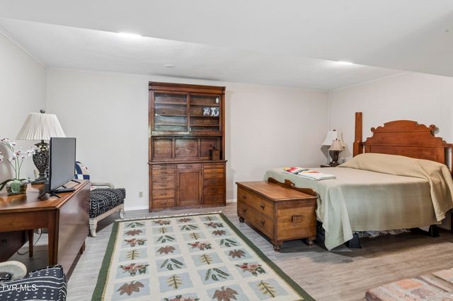 303 Hillside Road, Johnson City, TN 37601