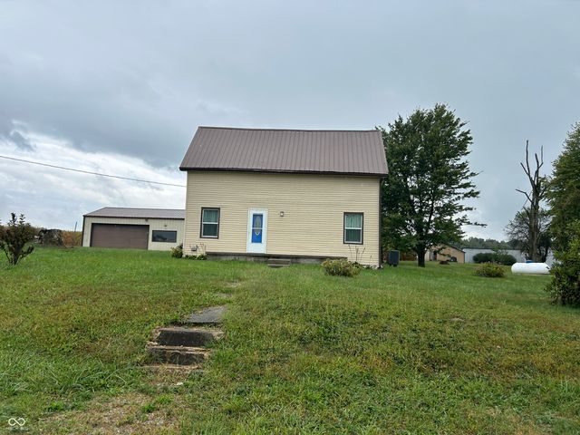 3895 E County Road 200 N, North Vernon, IN 47265