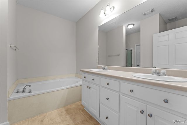 2325 Alexander, Tuscaloosa, AL 35405