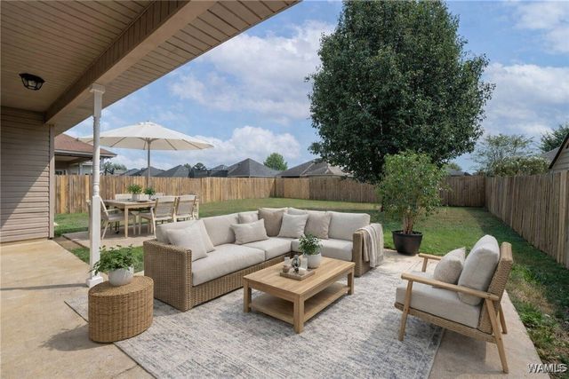 2325 Alexander, Tuscaloosa, AL 35405