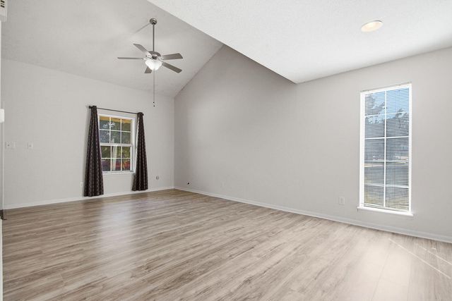 1709 STEAMBOAT LN, Columbia, MO 65201
