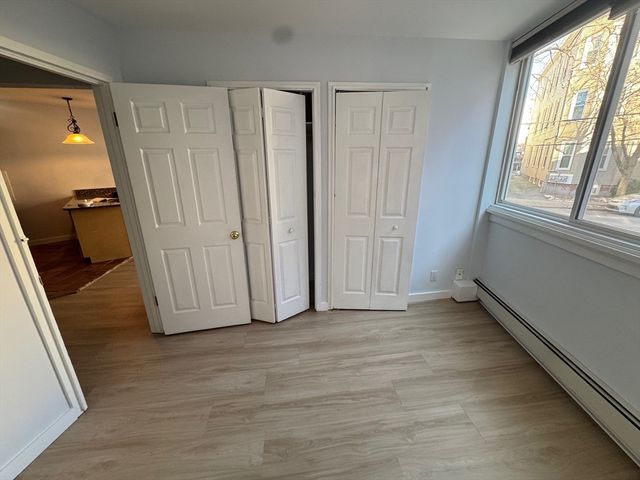 516 Green St 1D, Cambridge, MA 02139