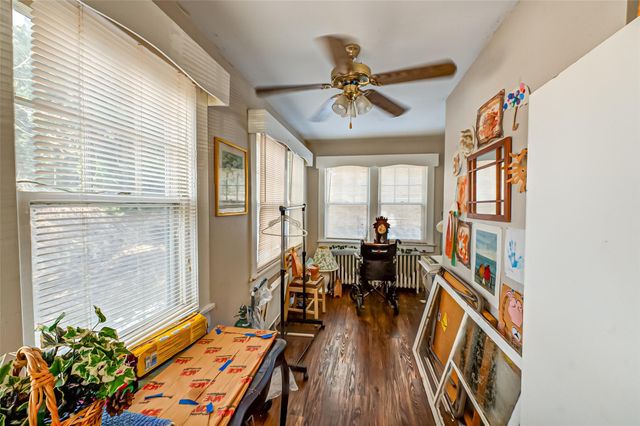 508 W Broadway, Port Jefferson, NY 11777