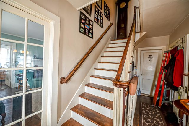 508 W Broadway, Port Jefferson, NY 11777