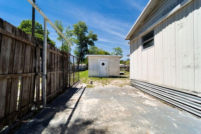 2900 STATE ROAD 11, Deland, FL 32724