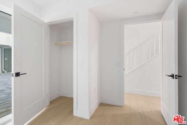 11210 W Lyon Lane 16, North Hollywood, CA 91606