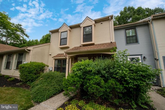 10 DEVON CT, Robbinsville, NJ 08691