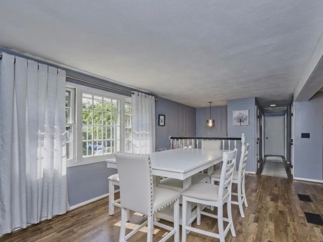 35 Catherine Drive, Peabody, MA 01960