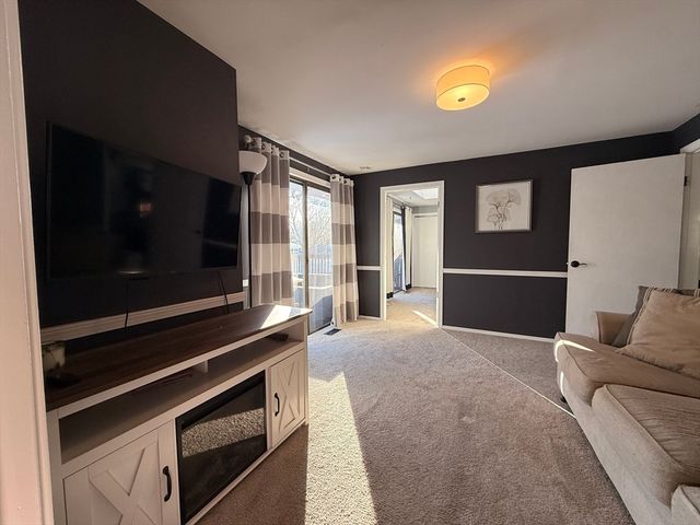 35 Catherine Drive, Peabody, MA 01960