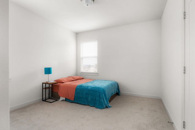 1531 N Red Bud LN 8, Round Rock, TX 78665