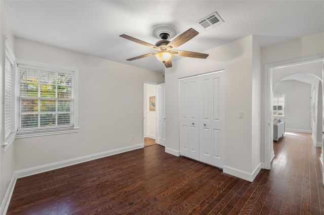 300 E IDLEWILD AVENUE, Tampa, FL 33604