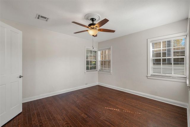 300 E IDLEWILD AVENUE, Tampa, FL 33604