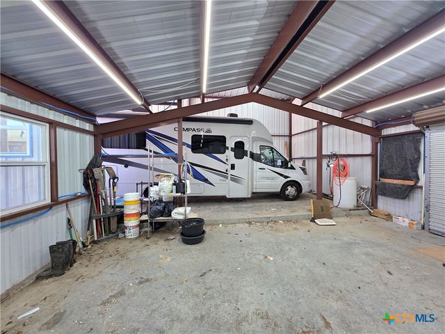 415 N Main Street, Rockdale, TX 76567