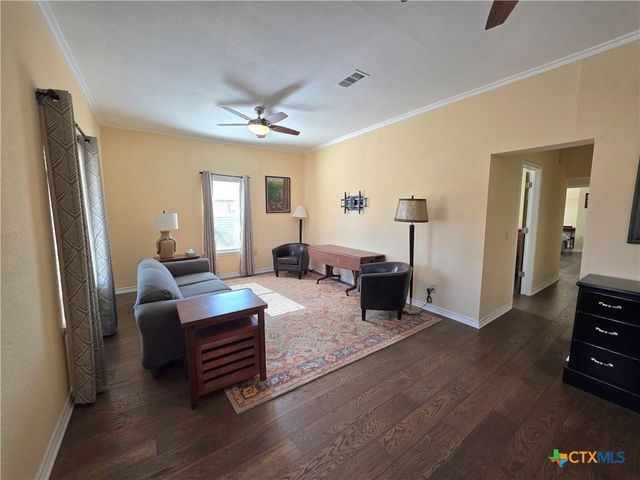 415 N Main Street, Rockdale, TX 76567