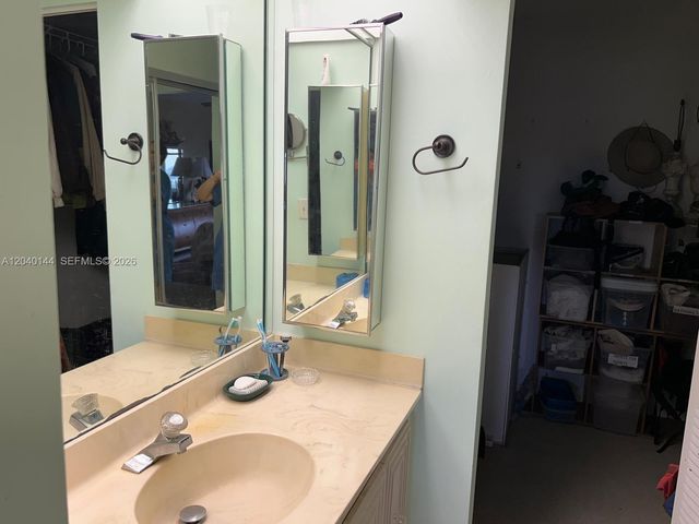 3841 Environ Boulevard 629, Lauderhill, FL 33319