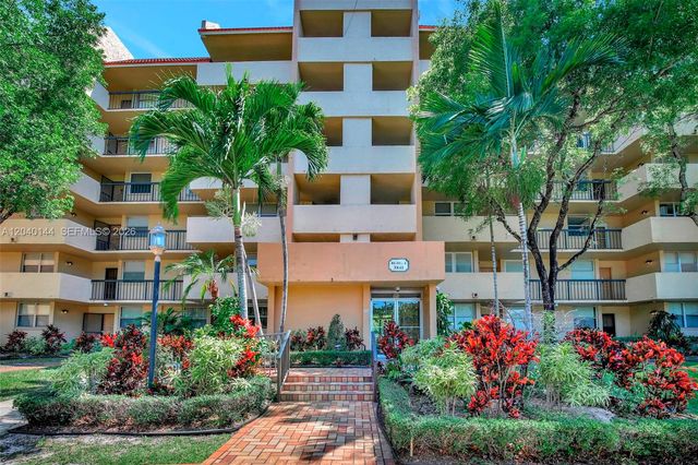 3841 Environ Boulevard 629, Lauderhill, FL 33319
