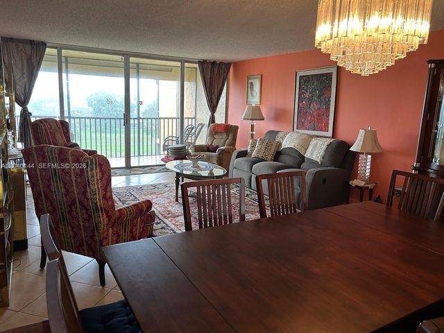 3841 Environ Boulevard 629, Lauderhill, FL 33319