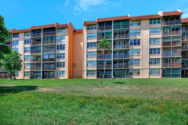 3841 Environ Boulevard 629, Lauderhill, FL 33319