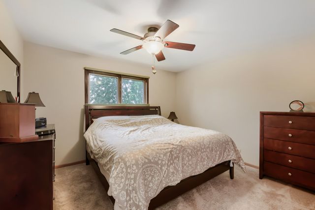 16931 82nd Avenue, Tinley Park, IL 60477