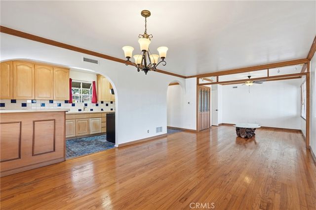 11537 Tarron, Hawthorne, CA 90250