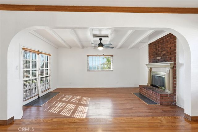 11537 Tarron, Hawthorne, CA 90250