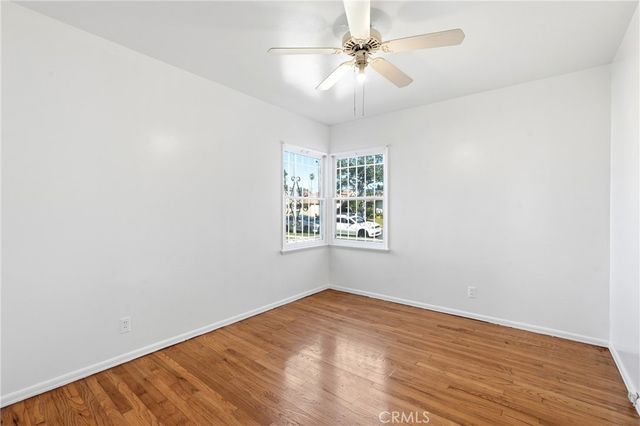 11537 Tarron, Hawthorne, CA 90250