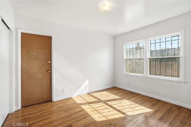 11537 Tarron, Hawthorne, CA 90250