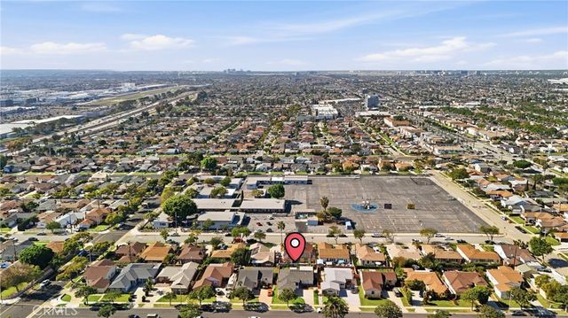 11537 Tarron, Hawthorne, CA 90250