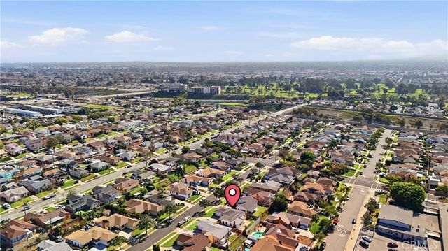 11537 Tarron, Hawthorne, CA 90250