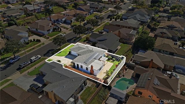 11537 Tarron, Hawthorne, CA 90250