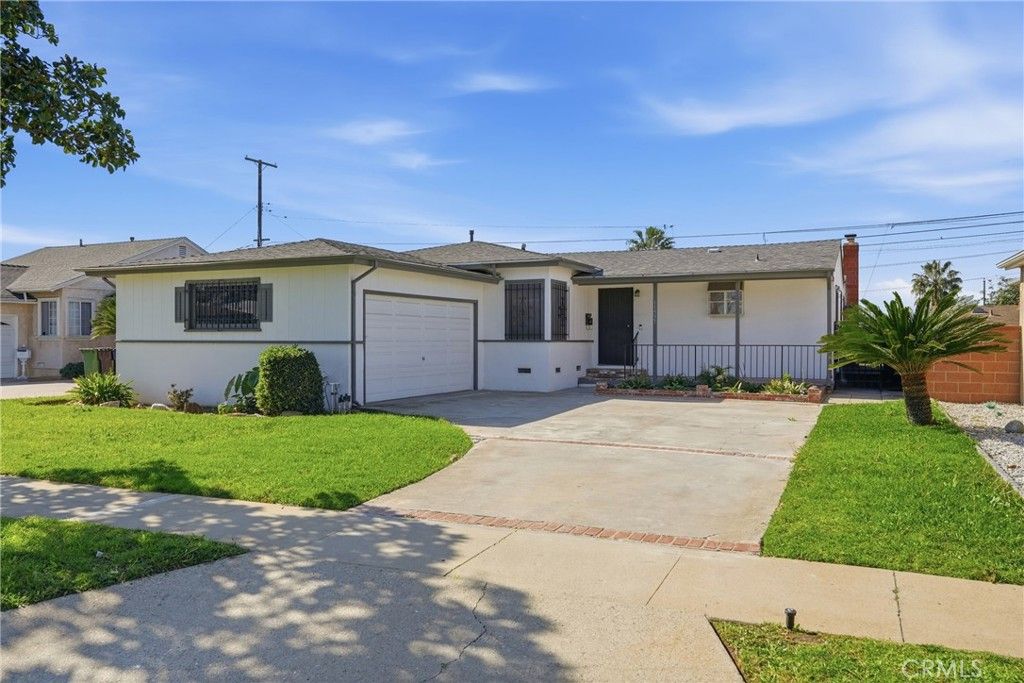 11537 Tarron, Hawthorne, CA 90250