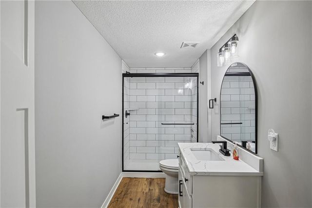 4391 Aspen Drive, Basehor, KS 66007
