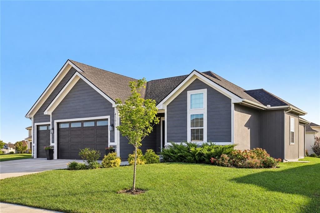 4391 Aspen Drive, Basehor, KS 66007