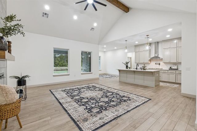 212 Shavano Street, Shawnee, OK 74804