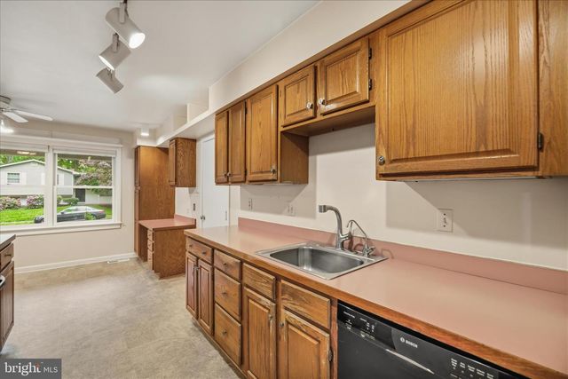 1402 CATLYN PL, Annapolis, MD 21401