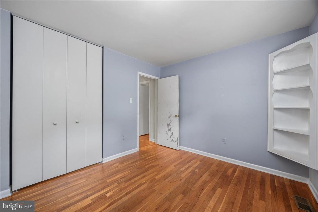 Image 27 of property listing at 1402 CATLYN PL, Annapolis, MD 21401