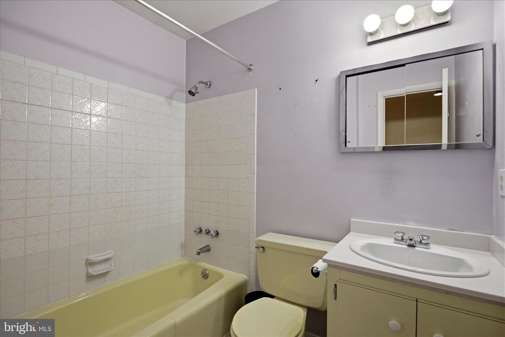 Image 30 of property listing at 1402 CATLYN PL, Annapolis, MD 21401