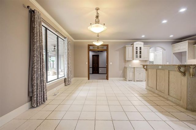 10744 N Ann Arbor Avenue, Oklahoma City, OK 73162