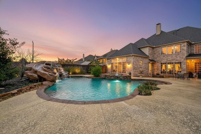 11302 Cypress Creek Lakes Drive, Cypress, TX 77433