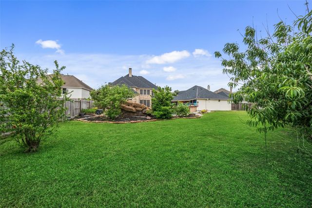 11302 Cypress Creek Lakes Drive, Cypress, TX 77433