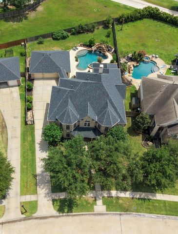 11302 Cypress Creek Lakes Drive, Cypress, TX 77433